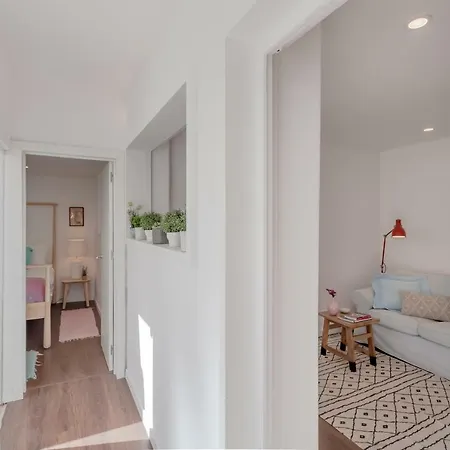 Apartament Sunny With Patio, By Timecooler Lizbona